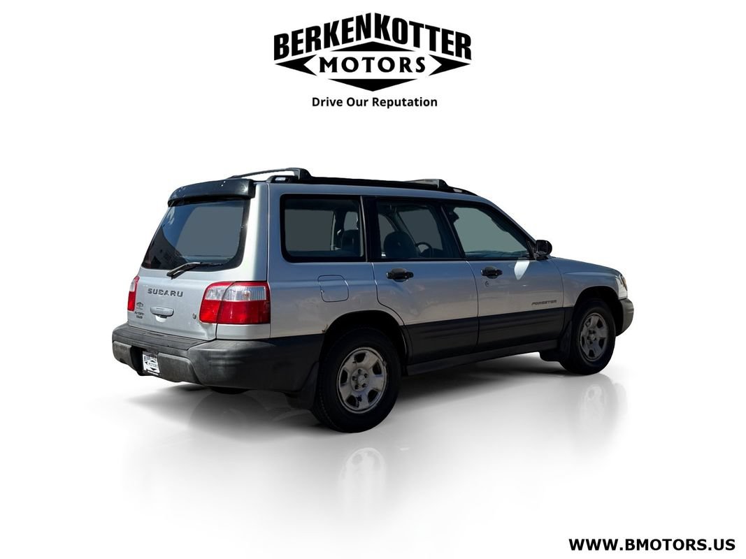 Used 2002 Subaru Forester L AWD/4WD image 3