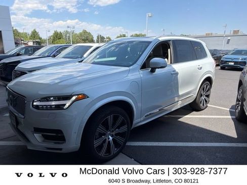 Certified 2024 Volvo XC90 T8 Ultimate w/ Lounge Package AWD/4WD image 1