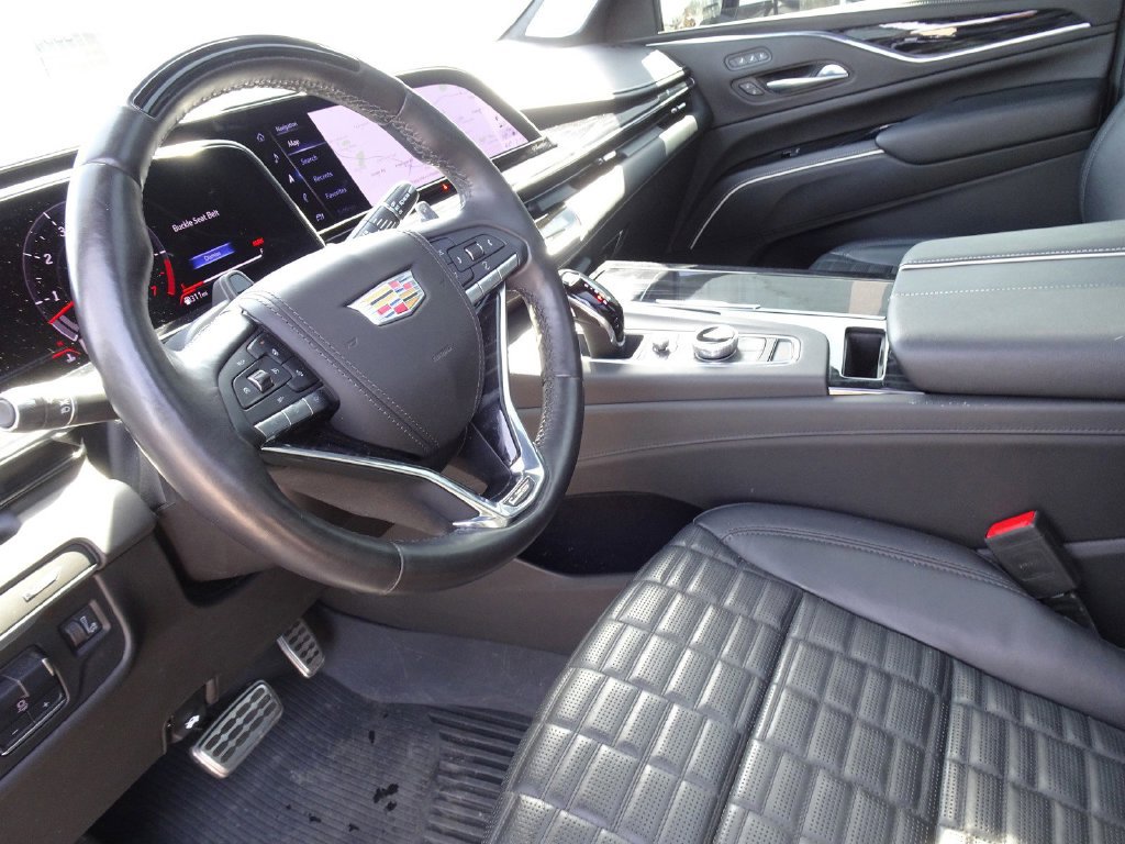 Used 2023 Cadillac Escalade V w/ LPO, ONYX Package AWD/4WD image 13