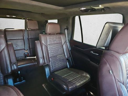 Certified 2023 Cadillac Escalade Premium Luxury Platinum w/ LPO, Radiant Package AWD/4WD image 7