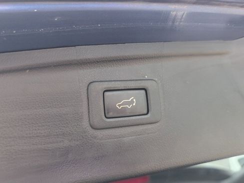 Used 2019 Subaru Outback 2.5i Premium AWD/4WD image 10