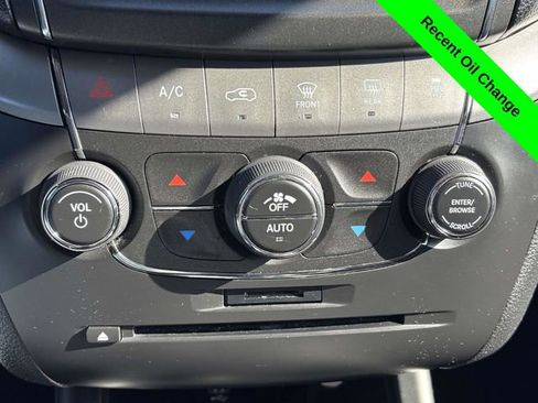 Used 2020 Dodge Journey Crossroad image 18