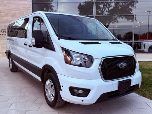 Used 2024 Ford Transit 350 XLT image 4
