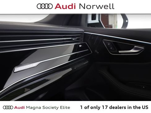Used 2025 Audi Q8 Premium Plus w/ Premium Plus Package AWD/4WD image 7