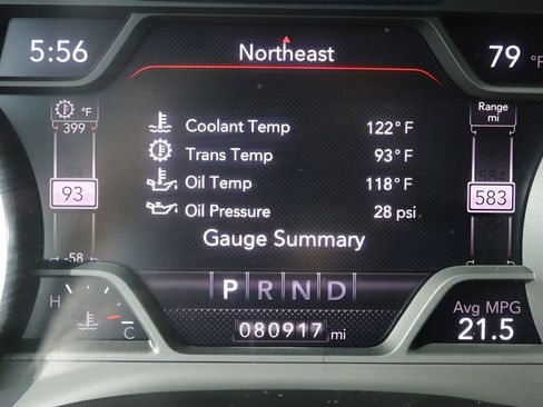 Used 2022 RAM 1500 Laramie AWD/4WD image 29
