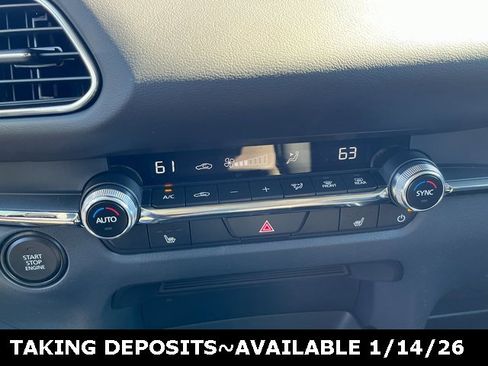 Used 2025 MAZDA CX-30 AWD 2.5 S w/ Premium Package image 19
