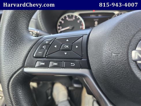 Used 2024 Nissan Sentra SV FWD image 17