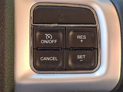 Used 2013 Dodge Grand Caravan SE image 22