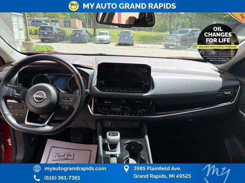 Used 2023 Nissan Rogue SL w/ SL Premium Package AWD/4WD image 12
