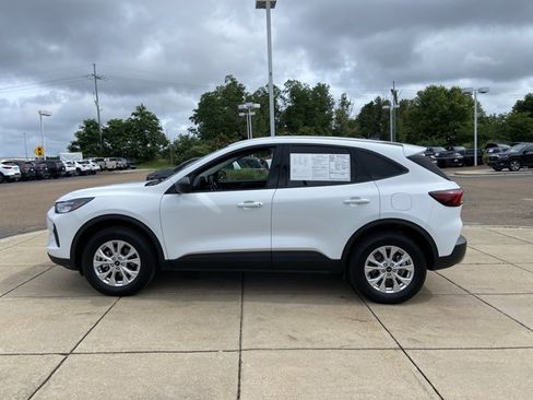 Used 2025 Ford Escape Active AWD/4WD image 7