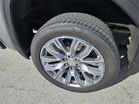 Used 2024 GMC Sierra 1500 Denali w/ Denali Reserve Package image 44