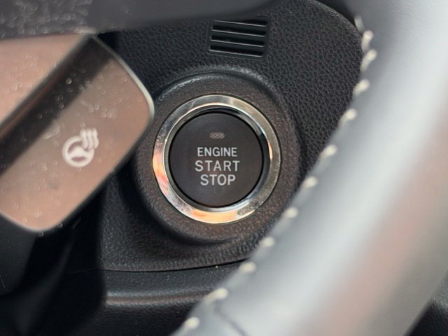 Certified 2025 Subaru Outback Touring XT AWD/4WD image 17