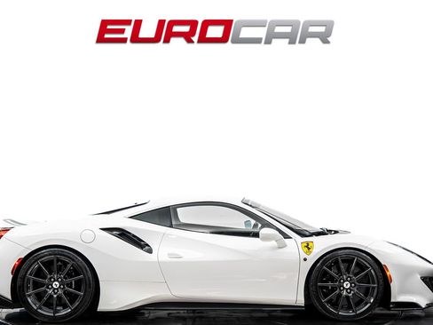 Used 2020 Ferrari 488 Pista Coupe image 6