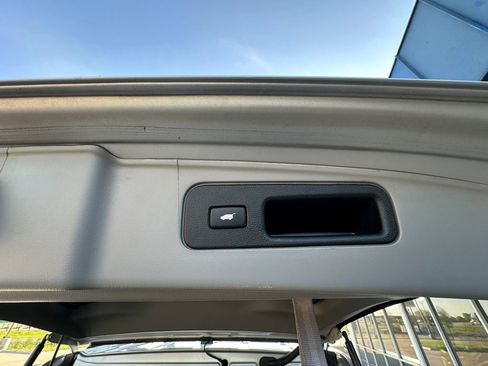 Used 2015 Honda Pilot Touring image 20