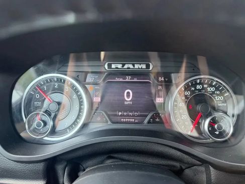 Used 2020 RAM 1500 Big Horn AWD/4WD image 18
