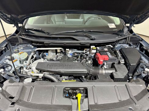 Used 2026 Nissan Rogue SL AWD/4WD image 28
