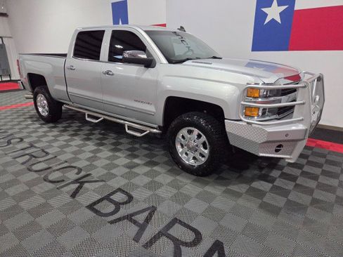 Used 2015 Chevrolet Silverado 2500 LTZ w/ Duramax Plus Package image 15