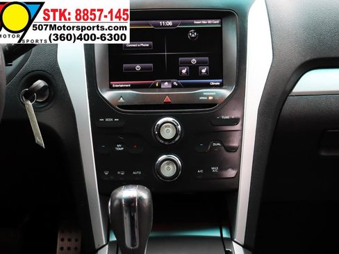 Used 2015 Ford Explorer XLT w/ Equipment Group 202B image 20