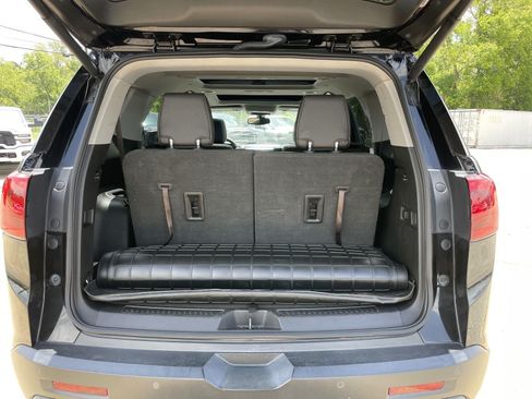 Used 2019 GMC Acadia SLT w/ Black Edition FWD image 45