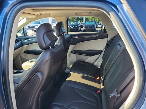 Used 2018 Lincoln MKC Reserve w/ Lincoln MKC Climate Package AWD/4WD image 28