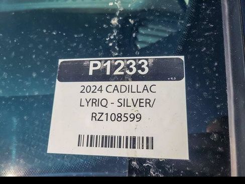 Certified 2024 Cadillac Lyriq Luxury RWD image 35
