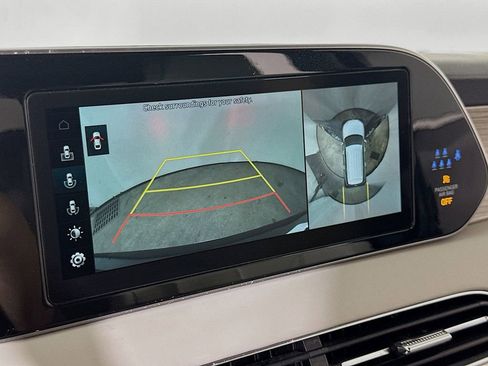 Used 2022 Hyundai Palisade Limited FWD image 10