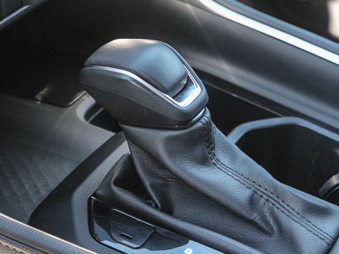 Used 2024 Toyota Grand Highlander Limited image 19