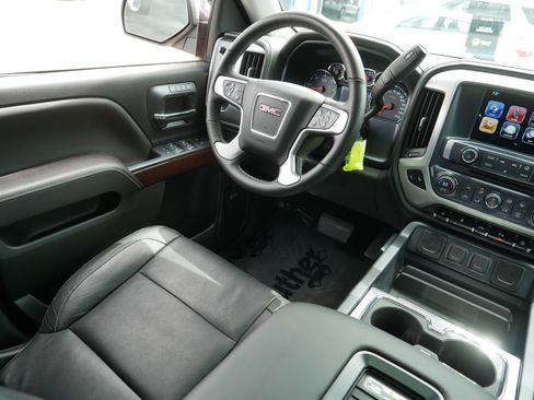 Used 2017 GMC Sierra 1500 SLT w/ SLT Premium Package AWD/4WD image 9