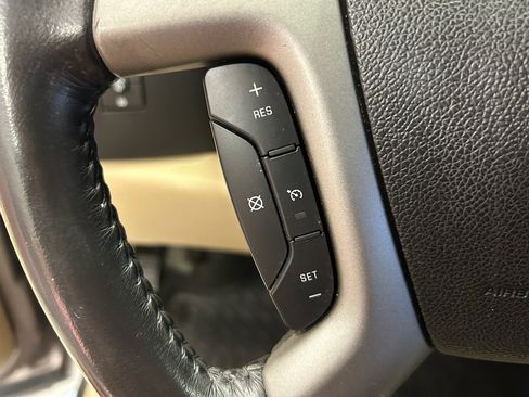 Used 2008 GMC Sierra 1500 SLE w/ Sierra NFL Edition RWD image 12