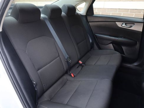 Used 2019 Kia Forte LXS FWD image 21