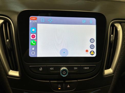 Used 2024 Chevrolet Malibu LT image 40