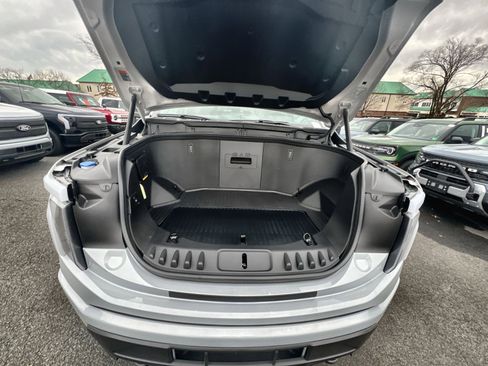 New 2025 Ford F150 Lightning XLT image 27