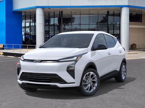 New 2027 Chevrolet Bolt LT image 6