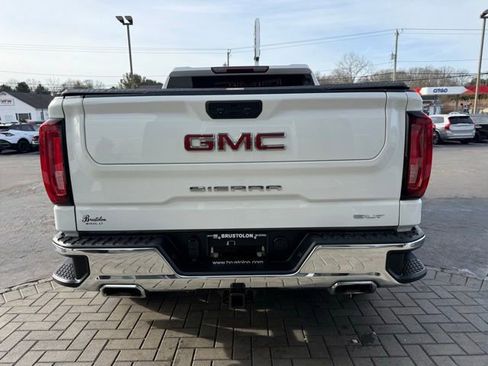Used 2023 GMC Sierra 1500 SLT w/ SLT Premium Package image 10