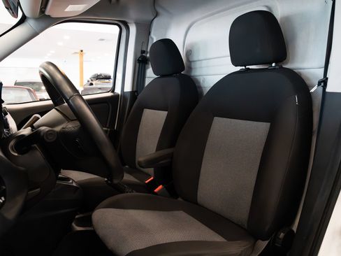 Used 2017 RAM ProMaster City Tradesman w/ Rear Back-up Camera Group FWD image 12