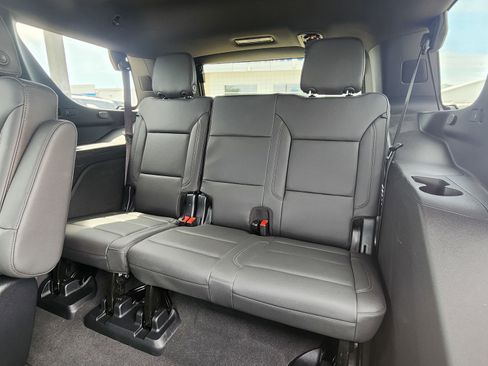 Used 2024 Chevrolet Tahoe LT AWD/4WD image 22
