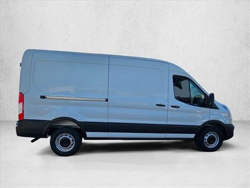 New 2026 Ford Transit 250 148 Medium Roof image 7