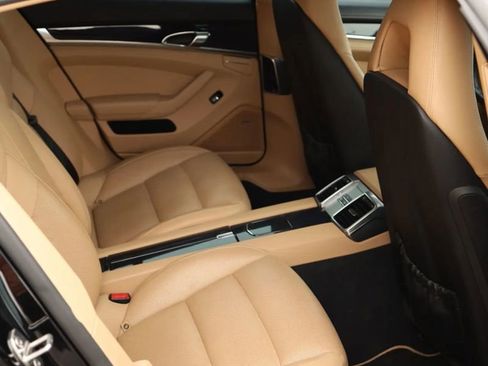 Used 2013 Porsche Panamera 4 Platinum Edition image 52