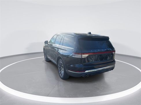 New 2026 Lincoln Aviator Reserve image 7