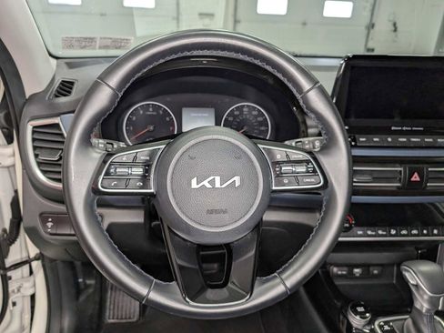 Certified 2022 Kia Seltos Nightfall Edition AWD/4WD image 35