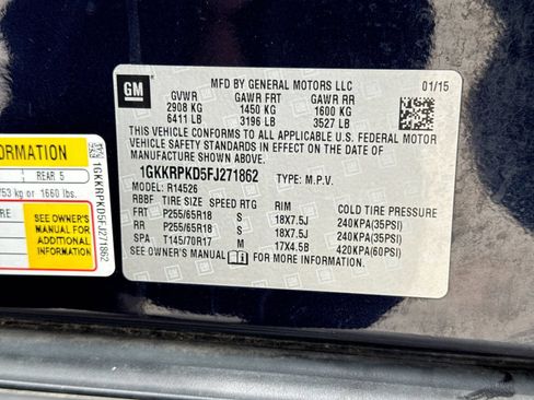 Used 2015 GMC Acadia SLE FWD image 16