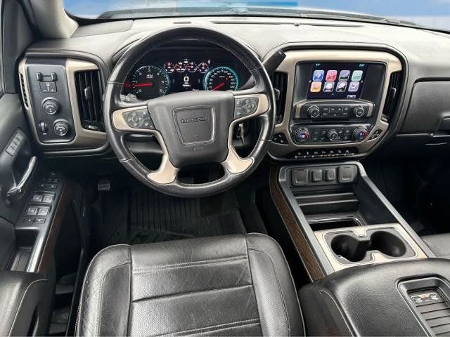Used 2018 GMC Sierra 1500 Denali w/ Denali Ultimate Package AWD/4WD image 16