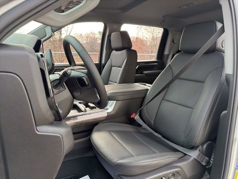 New 2026 Chevrolet Silverado 3500 LTZ w/ LTZ Convenience Package image 27