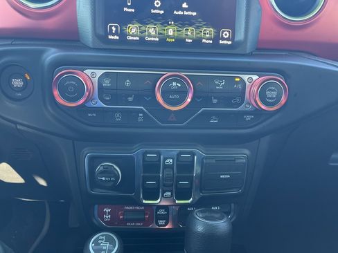 Used 2021 Jeep Wrangler Unlimited Rubicon image 20