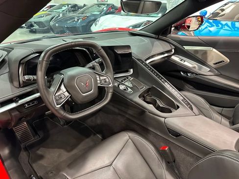 Used 2023 Chevrolet Corvette Stingray Preferred Conv w/ Z51 Performance Package RWD image 10