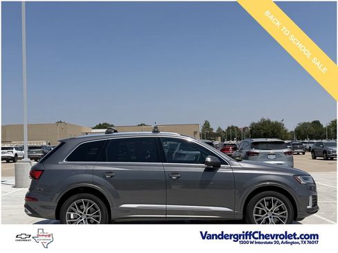 Used 2023 Audi Q7 2.0T Premium Plus AWD/4WD image 3
