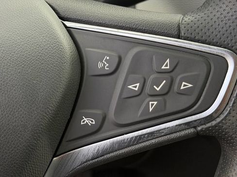 Used 2024 Chevrolet Equinox LS w/ LS Convenience Package FWD image 24