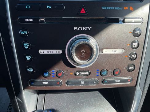 Used 2016 Ford Explorer Sport w/ Equipment Group 401A image 26