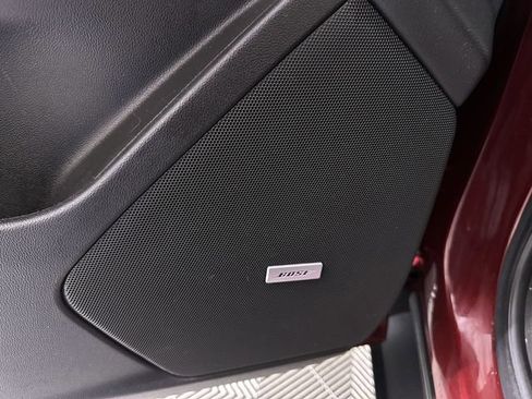 Used 2018 Cadillac XT5 Premium Luxury image 25