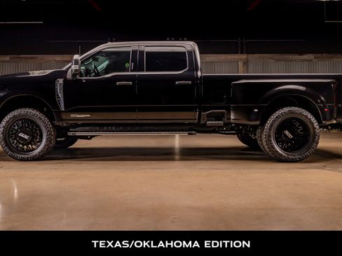 Used 2023 Ford F350 XLT w/ 360-Degree Camera Package image 6